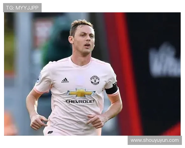 西汉姆联内部邮件误解引争议 球员佩戴虞美人花事件真相揭秘