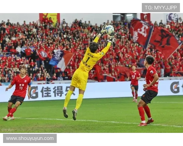 沪媒呼吁遏制苏超变相雇佣军无序扩张以守护联赛长期健康生态